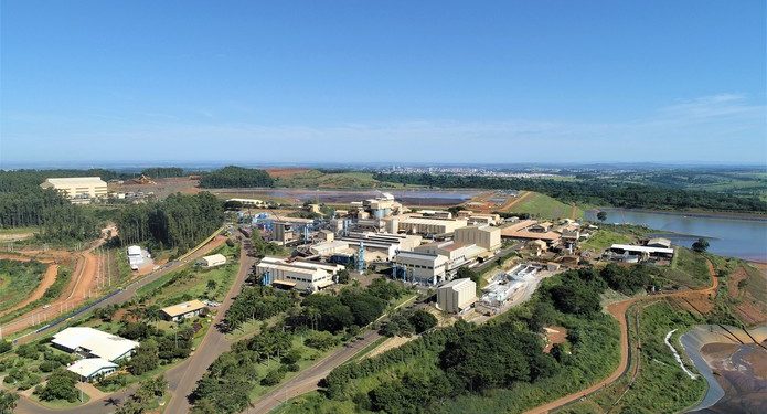 CBMM informa sobre parada temporária na linha de produção de FeNb
