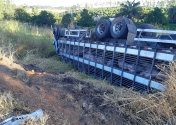Motorista de 39 anos fica gravemente ferido em acidente na BR 262 em Araxá