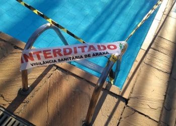 Fiscalização contra a Covid interdita bares e piscinas de hotéis em Araxá