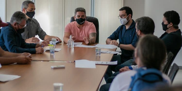 Prefeitura de Araxá vai regulamentar serviço de mototáxi