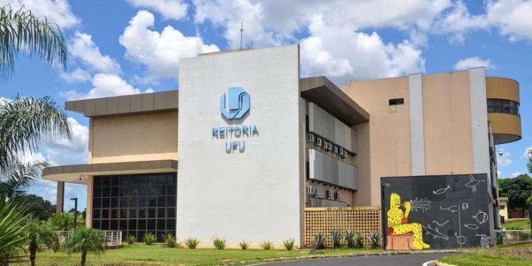 UFU tem mais de 1,4 mil vagas ociosas e divulga editais para preenchimento