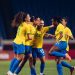 Seleção feminina de futebol bate a Zâmbia e pega o Canadá nas quartas