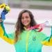 Rayssa Leal, a Fadinha, fatura prata no skate street em Tóquio 2020