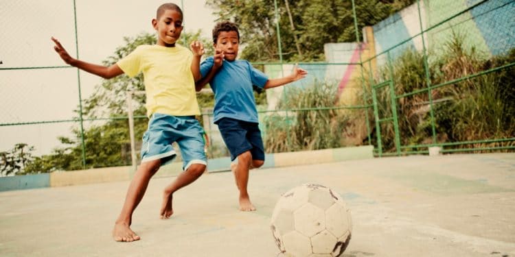 Dínamo abre inscrições para projeto de futsal para crianças de 9 a 11 anos