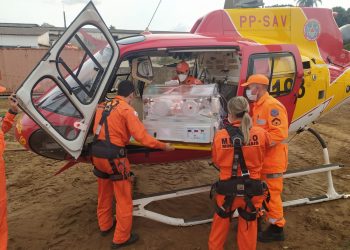 Recém-nascido é transferido em emergência para a UTI Neonatal de Uberaba