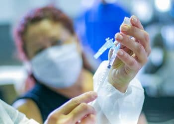 Araxá vacina pessoas a partir de 29 anos nesta quarta