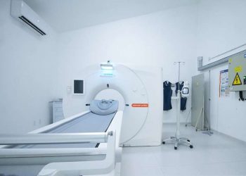 Araxá inaugura sala de tomografia computadorizada na rede pública