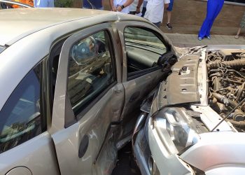 Duas mulheres ficam feridas em acidente na avenida Senador Montandon em Araxá