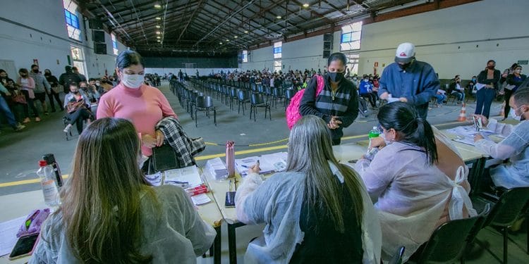 Araxá vacina pessoas a partir de 22 anos nesta quinta