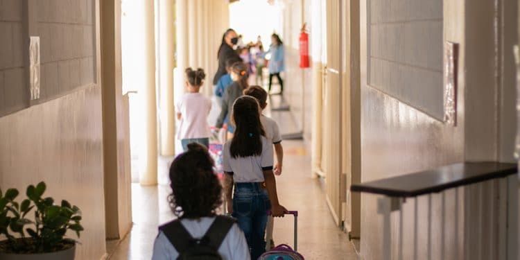 Prefeitura retoma contratação de professores adjuntos da educação infantil