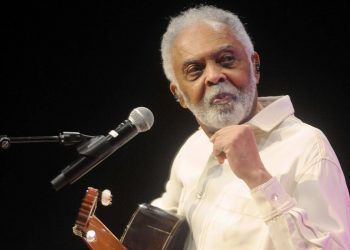 Gilberto Gil é eleito para a Academia Brasileira de Letras