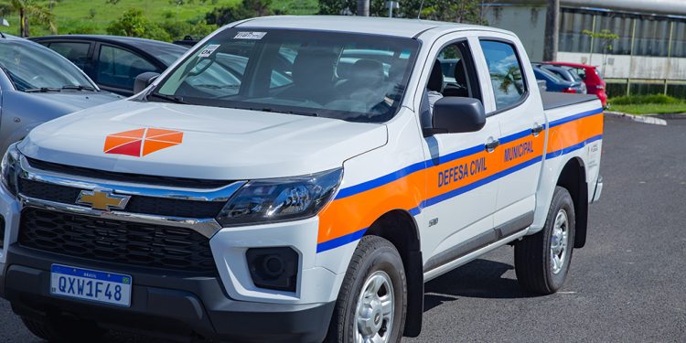 Defesa Civil de Araxá lança atendimento emergencial pelo número 199