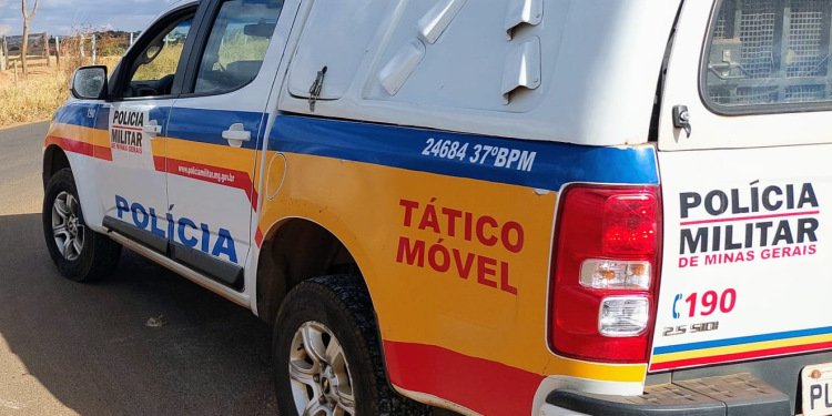 POLÍCIA MILITAR PRENDE AUTOR DE ROUBO EM ARAXÁ/ MG