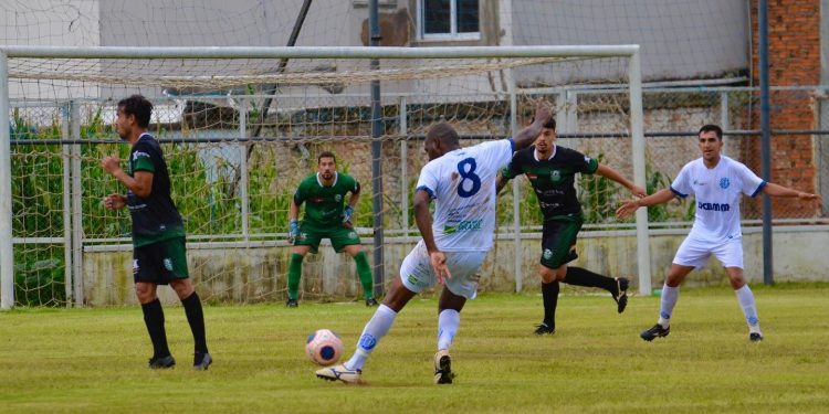 Dínamo estreia com empate pela Copa Amapar