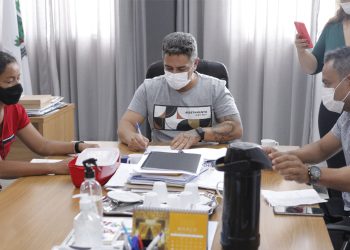 Prefeitura de Araxá assina ordem de serviço para reforma do Aeroporto Municipal