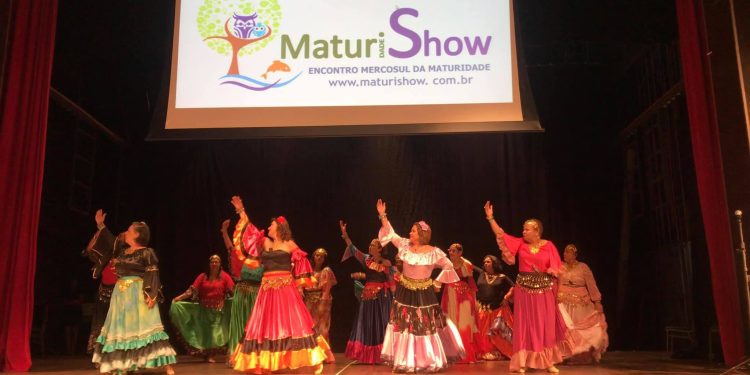 Maturishow retoma tradição celebrando vida na melhor idade em Araxá-MG