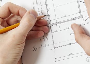 Araxá regulamenta programa Planta Popular e beneficia famílias carentes