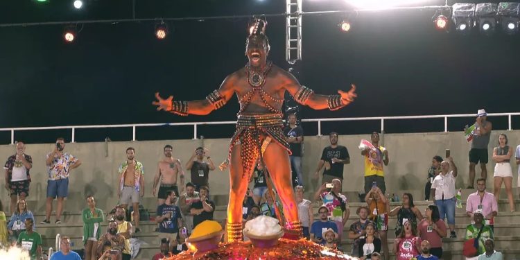 Grande Rio é a campeã do carnaval 2022 do Rio, o primeiro título da história da Tricolor