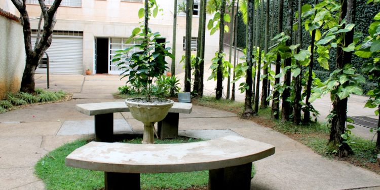 Jardins do Museu Calmon Barreto e Memorial de Araxá estão abertos para projetos culturais