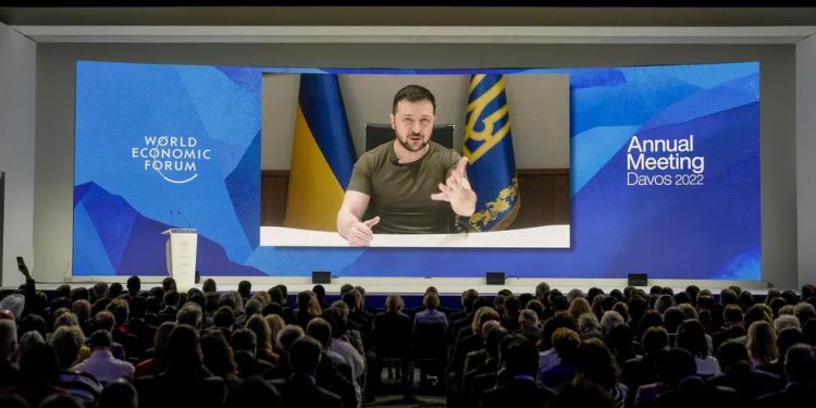 Dialogar com Putin é o caminho para terminar guerra, diz Zelensky