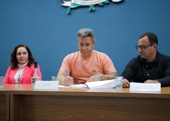 Prefeitura de Araxá assina contrato para implantação de iluminação de Led em toda a cidade