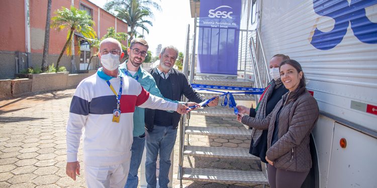 Parceria disponibiliza atendimento odontológico itinerante em Araxá