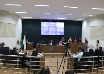 Vereadores aprovam estruturação administrativa da Fundação Cultural Calmon Barreto para realização de concurso público