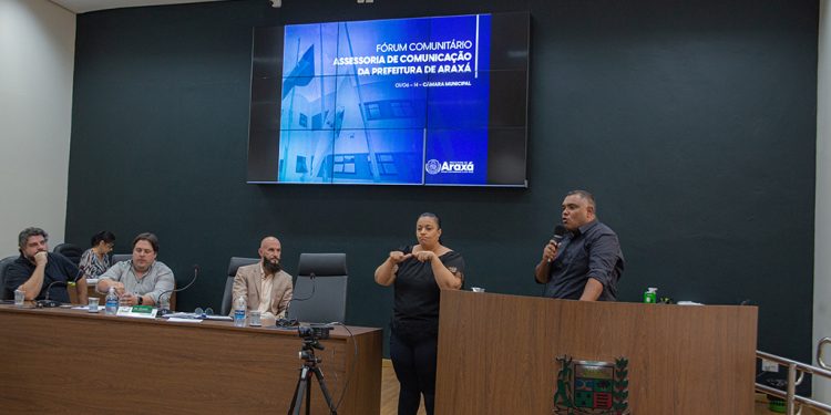 Prefeitura de Araxá apresenta projeto de Comunicação Pública em Fórum Comunitário