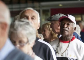 INSS encerra pagamentos da 2ª parcela do 13º nesta terça-feira; veja quem recebe