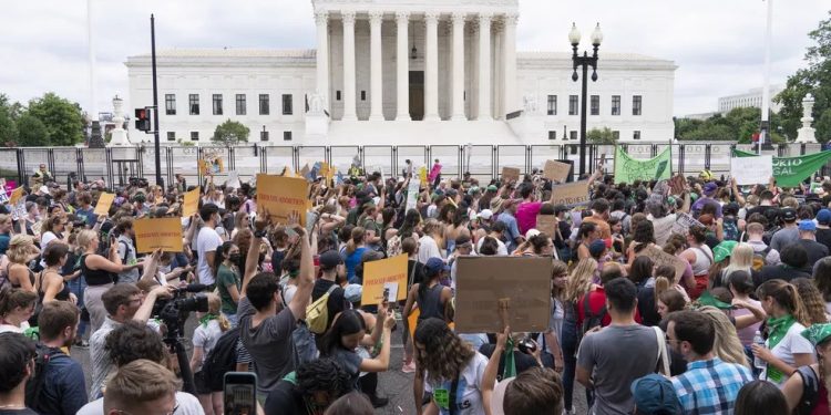 Suprema Corte dos EUA reduz poder do governo para cortar emissões de carbono de centrais de energia