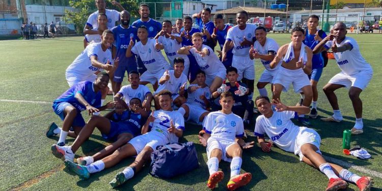 Dínamo conquista a terceira vitória seguida no Campeonato Mineiro Sub-17