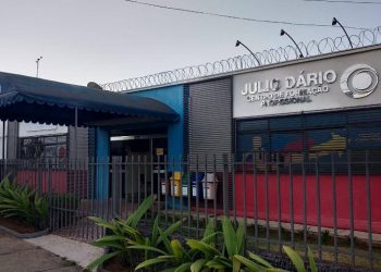 Centro Julio Dário tem 100 vagas gratuitas, em vários cursos, para pessoas a partir de 18 anos
