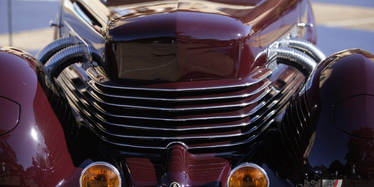 Exposição fotográfica conta a história do maior encontro do antigomobilismo no país