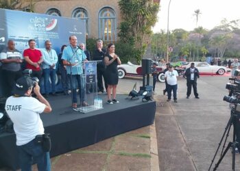 De antigos raríssimos ao moderno SUV: os carros que você tem que conferir no Brazil Classics Kia Show