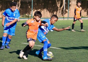 Projeto do Dínamo Lobinho contribui para o desenvolvimento social e esportivo de crianças em Araxá