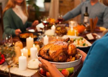 Nutricionista dá dicas de como se alimentar bem nas festas de fim de ano