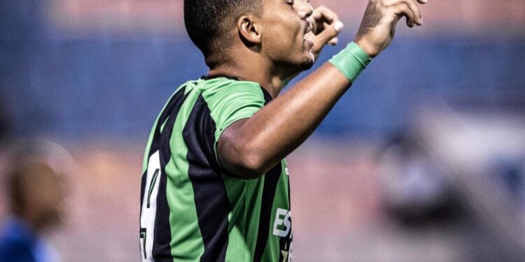 Ex-atleta do Dínamo concorre à disputa de Craque da Copa São Paulo de Futebol Júnior