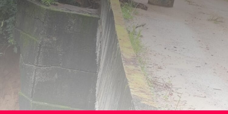 Ponte sobre o Ribeirão Pirapetinga é interditada