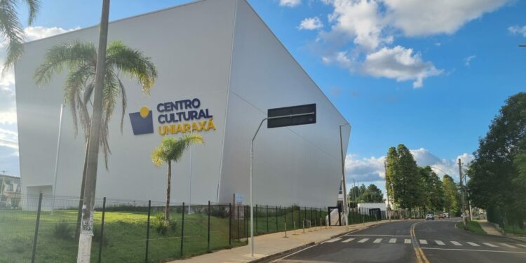 Centro Cultural UNIARAXÁ será entregue para a comunidade de Araxá e região