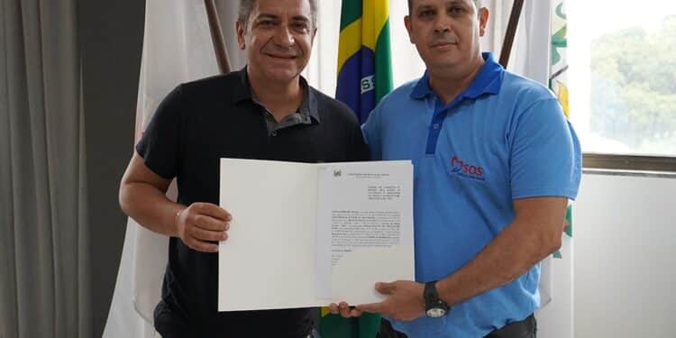 Prefeitura de Araxá firma convênio com o SOS
