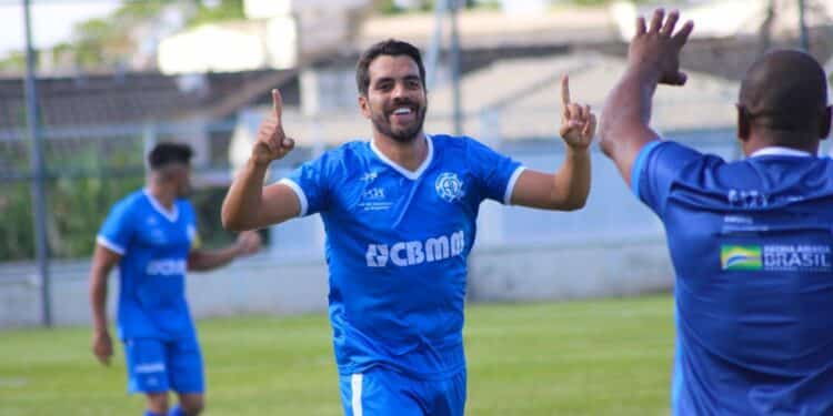 Dínamo vence Sparta e se classifica para a 3ª fase da Copa Amapar