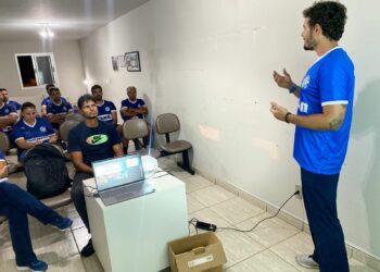 Valores do Esporte aplicados em projetos sociais: colaboradores do Lobinho Transformando Vidas recebem capacitação