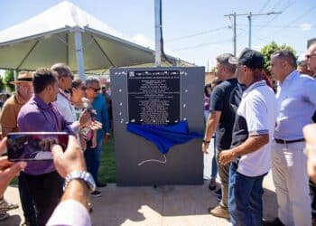 Prefeitura de Araxá inaugura Praça Antônio Marcos da Silva, no bairro Max Neumann