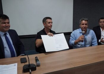 Araxá oficializa interesse em receber extensão da Universidade Federal do Triângulo Mineiro