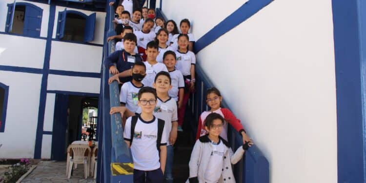 Projetos de educação patrimonial integram alunos à preservação da memória e cultura de Araxá