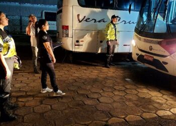 Secretaria de Segurança Pública vistoria ônibus que fazem o transporte coletivo de passageiros em Araxá