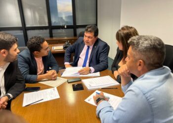 Em reunião com a Prefeitura de Araxá, Governo de Minas garante aporte de R$ 1 milhão para obras da Educação