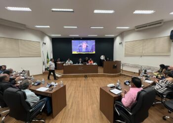 Vereadores aprovam oito Projetos de Lei durante Reunião Ordinária