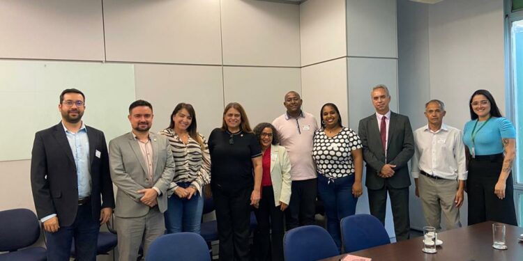 Comitiva de Araxá participa de mais uma reunião no MEC para tratativas de implantação de Universidade Federal na cidade