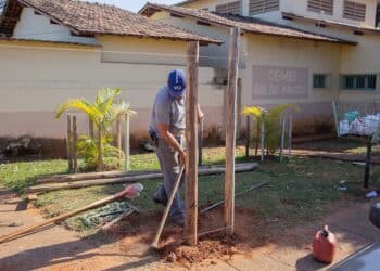 Prefeitura de Araxá inicia reforma geral do Cemei Balão Mágico